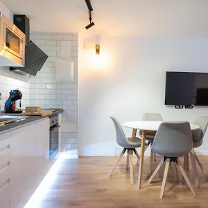 laguna-home-suites.in-canary-islands.com/